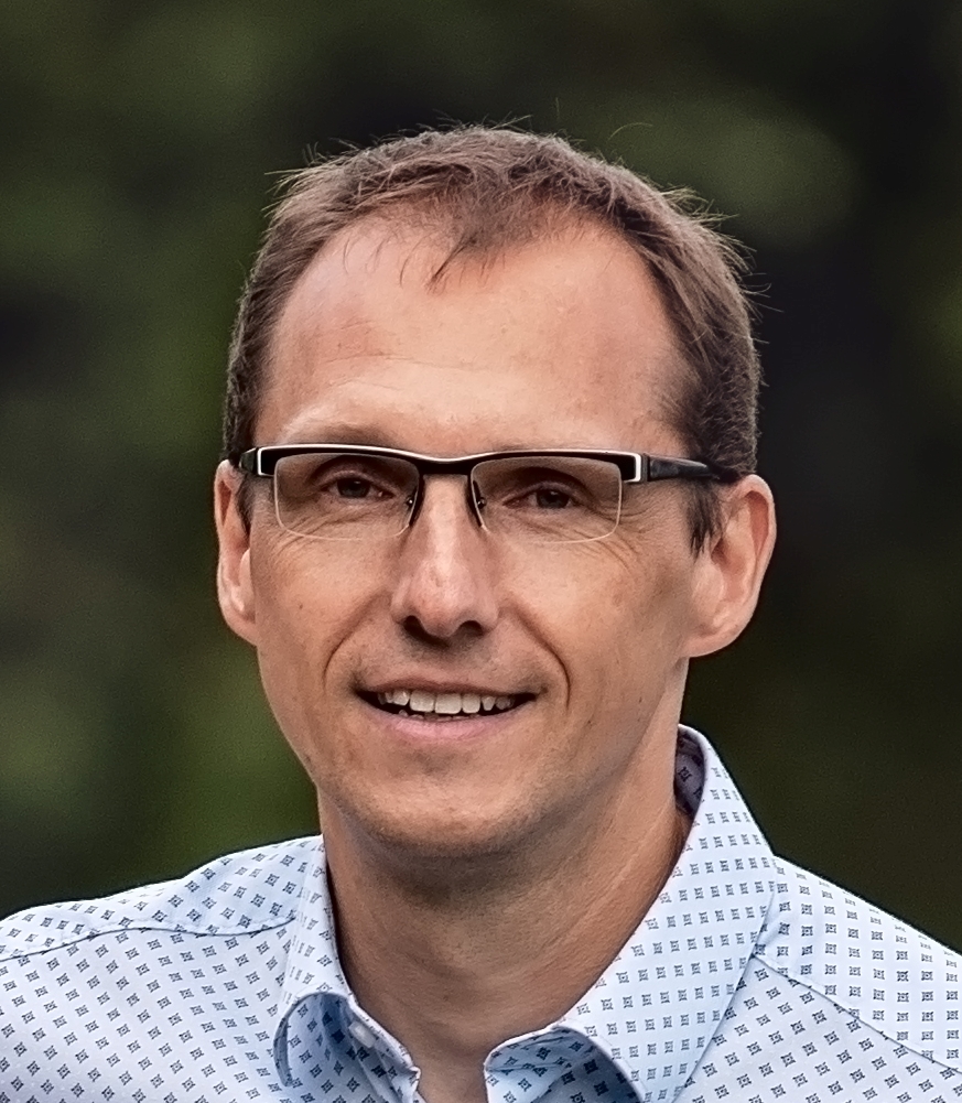 Tomas K.